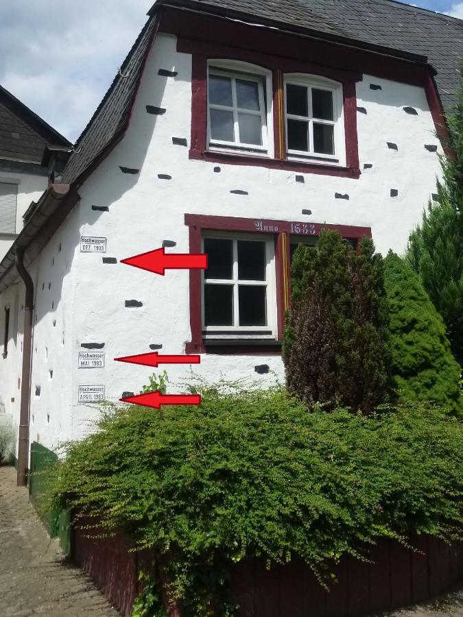 Altes Faehrhaus An Der Mosel Anno1633 Appartement Verbandsgemeinde Verbandsgemeinde Traben-Trarbach Buitenkant foto