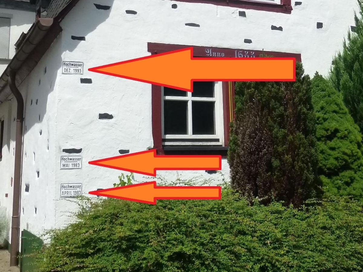 Altes Faehrhaus An Der Mosel Anno1633 Appartement Verbandsgemeinde Verbandsgemeinde Traben-Trarbach Buitenkant foto